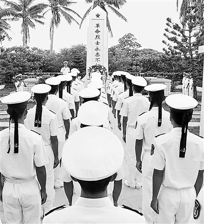 抔乡土祭海魂 ■邵龙飞 陈显龄 本报记者 王凌硕