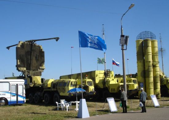 ͼ˹S-300PMU2