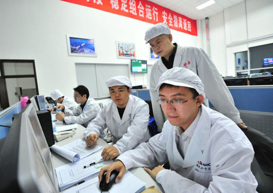 中国航天科工集团公司交会对接技术保障队员。