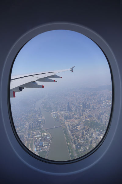 民航小知识系列61:为什么飞机窗户不能打开
