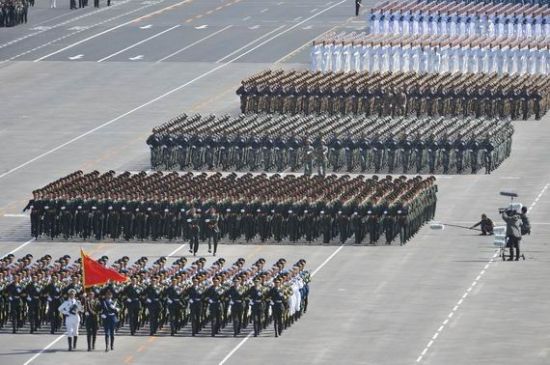 资料图:2009年中国国庆阅兵式