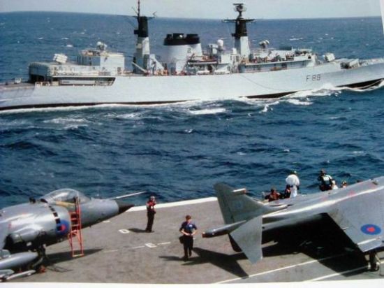 ����ս����Ӣ����ٹ�֮��Զ���ϴ�����