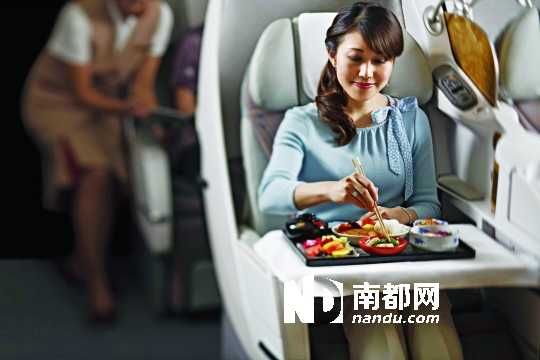 为乘客提供23种特殊餐食(图)|阿联酋航空|777|航