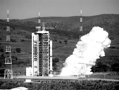 　　7月20日7时37分，我国在太原卫星发射中心用长征四号丙运载火箭，以“一箭三星”方式，成功将3颗技术科学试验卫星发射升空，卫星顺利进入预定轨道。
