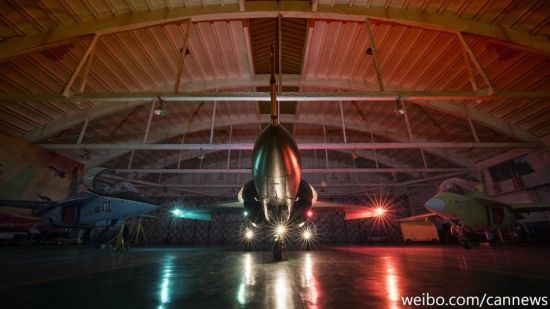 кҵٷ΢˹L15ӥ߼İͼ