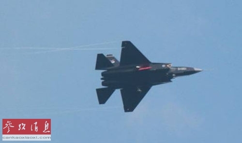 主战装备亮相珠海航展境外媒体:中国空军更开放