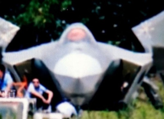 ��ý���й�����ȡ�����������Ըϳ�����