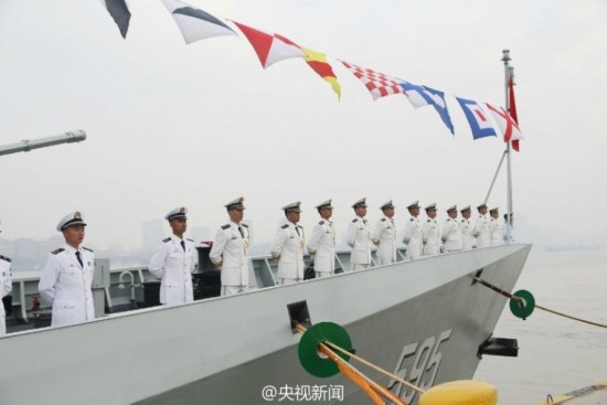 外媒曝光中国新侦察船：外观特殊即将服役