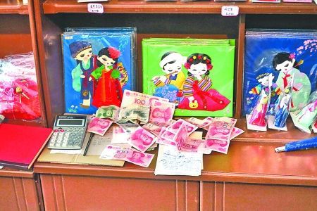 韩媒：朝鲜草根市场更依赖美元和人民币