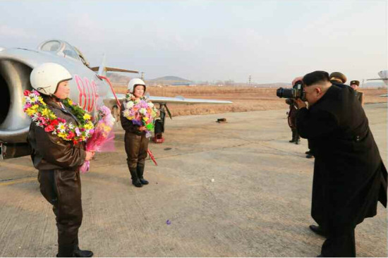 日媒:朝鲜新式导弹表明实力增强或有岸基空射型号