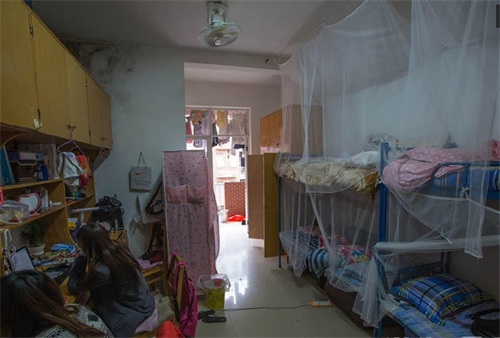 港媒：夫妻追求“梦想的家”17年因房离婚
