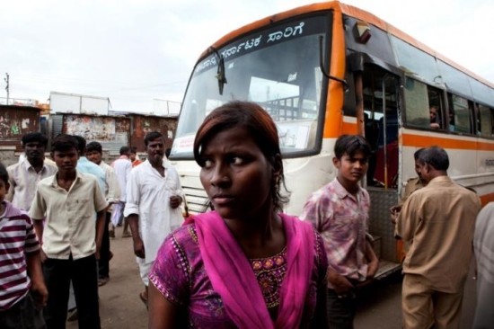 ������200��Ů���������������ж���Ϊ���