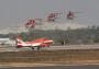 印度孔雀飞行表演队低空通场