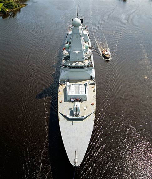 图文新型勇敢级隐身驱逐舰首舰已经开始海试