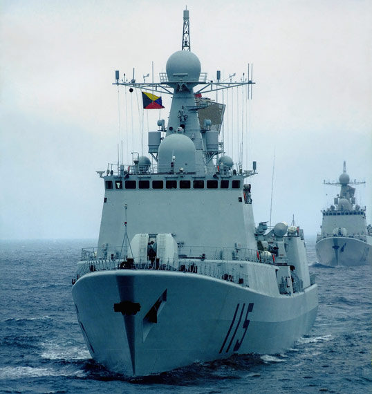 图文：北海舰队新型115沈阳号导弹驱逐舰