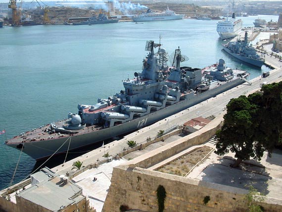图文:光荣级导弹巡洋舰技术性能不适合乌克兰