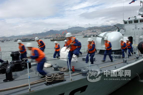 北海舰队奥运安保紧急出动训练