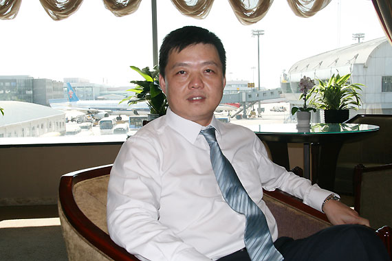 南航北京分公司副总经理兼北京南航地服公司总经理李军接受独家专访