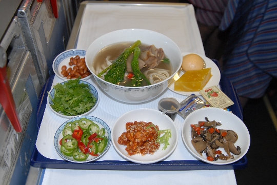 南航餐食品种不断推陈出新　最重要的是味道