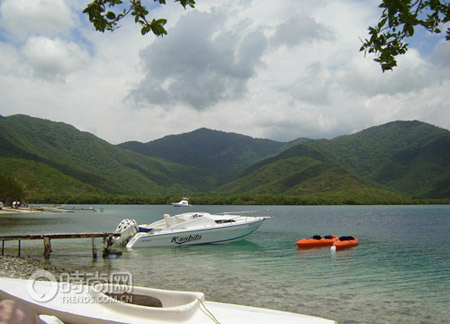 ίLa Cienaga Coral Lagoon  