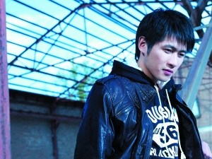 从网络化生存到实体经营 凡客诚品下线记