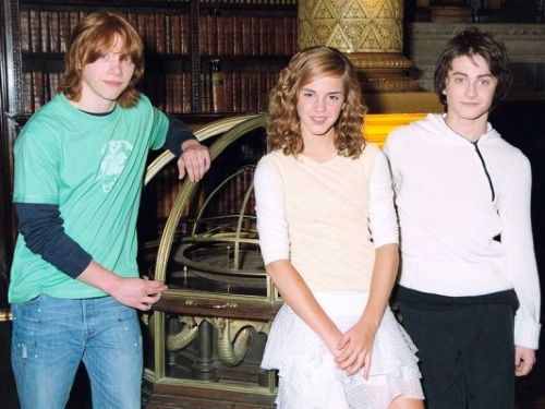 ���������ء�3������ΧȫӢ30���������Ǹ�����