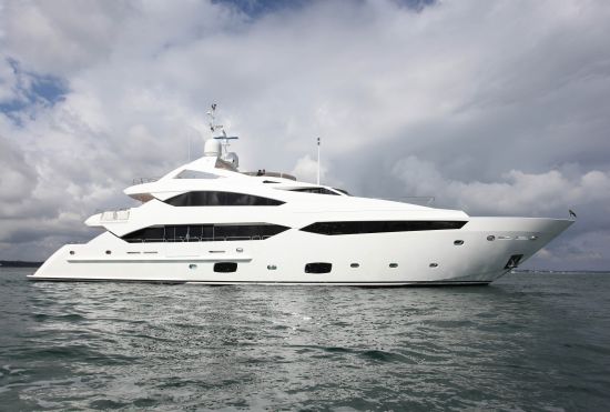 Sunseeker 40M Yacht