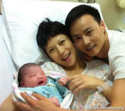 zhang jin, ada choi, and newborn daughter