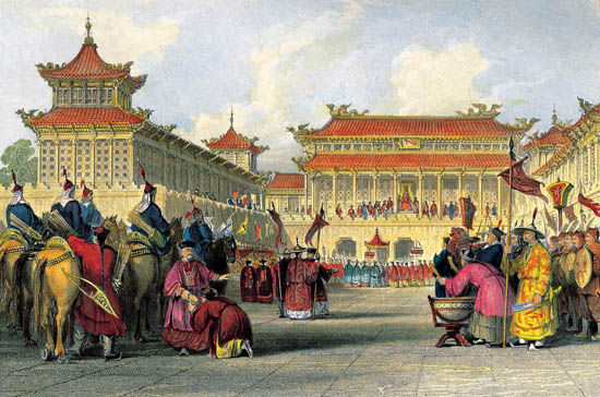 晚清,北京紫禁城午门前的阅兵活动