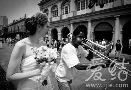 美式婚纱照 轻松浪漫玩 (组图)