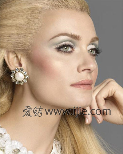 新娘当天化妆造型赏析(2)