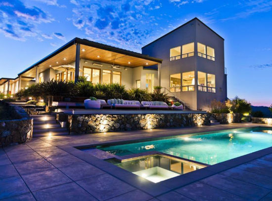 希尔兹堡山脊上的现代豪宅_鹤之松装饰设计工