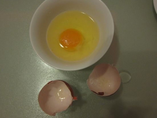 曝奇葩煮蛋方法 网友疯狂制造黄金鸡蛋|黄金鸡