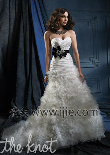 Alfred Angelo Sapphire ɴƷƵĴ