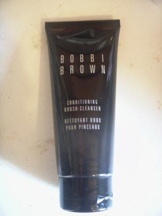 BOBBI BROWN רҵˢϴ