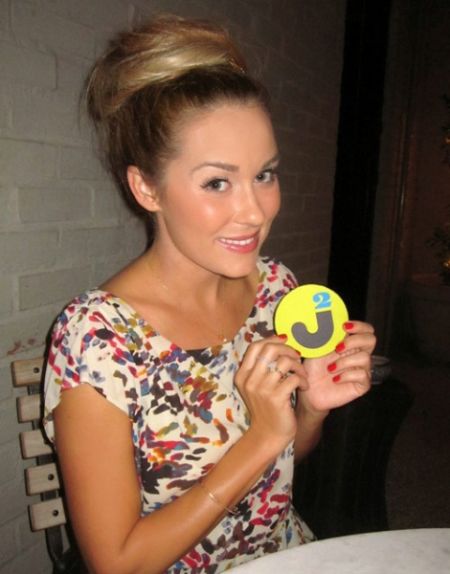 女星Lauren Conrad可是这款圆发髻的绝对拥趸