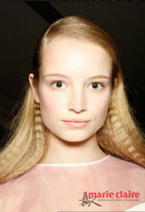 让受伤头发复活的方法