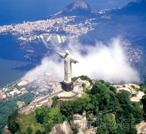 　　巴西基督像