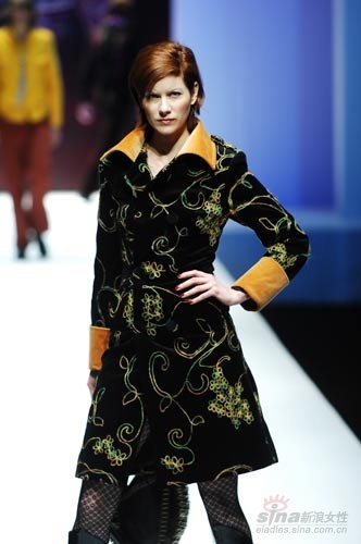 ���ͼƬ������һҳ