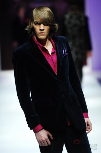 ���ͼƬ������һҳ