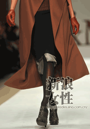 ������í��Ь