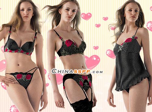 ��ɫ�����ԸУ����Ϻ�ɫ�����׺ͻ��һ�ֹŵ�ĸ���