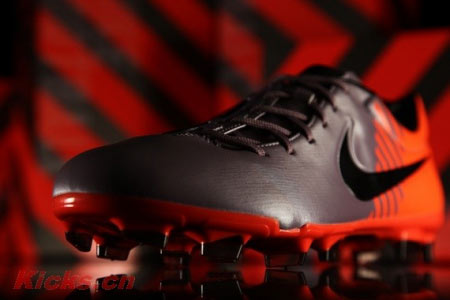 Nike T90 Laser III Elite