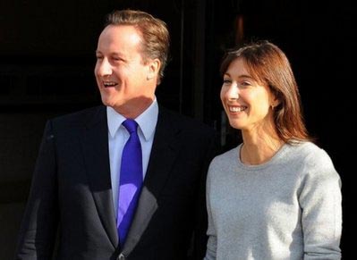 Ӣص÷(David Cameron)ɯ(Samantha)ѻ 