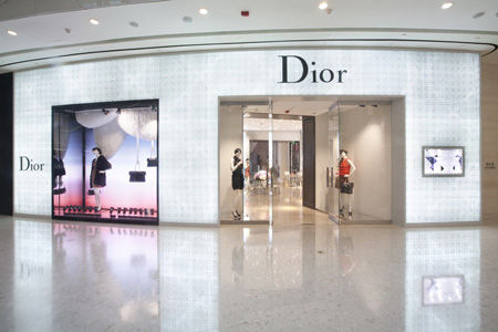 Dior上海国际金融中心(IFC)女装精品店全新亮