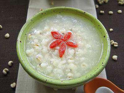 ${枸杞+酒酿+鹌鹑蛋}