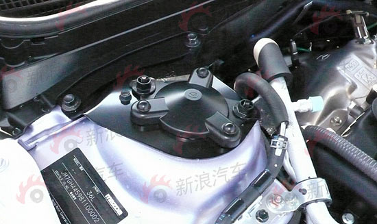 ǰ�����������ϵĺ�ɫ��