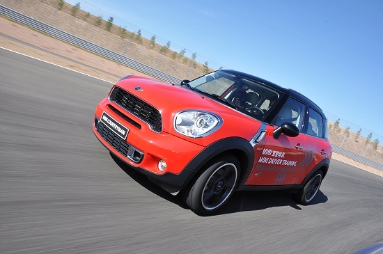体验MINI COUNTRYMAN驾驶培训 体验MINI COUNTRYMAN驾驶培训