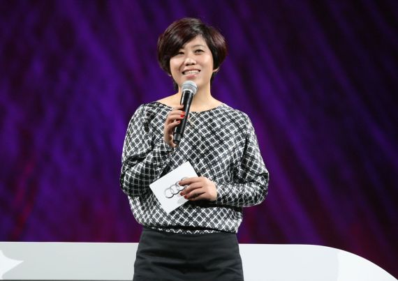 一汽-大众奥迪销售事业部公关总监卢敏捷女士致辞