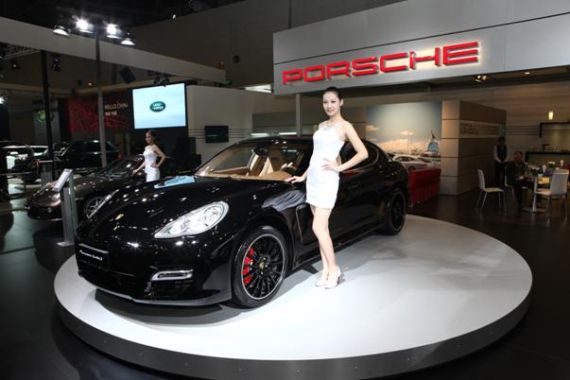 ʱPanamera Turbo S̫ԭչ